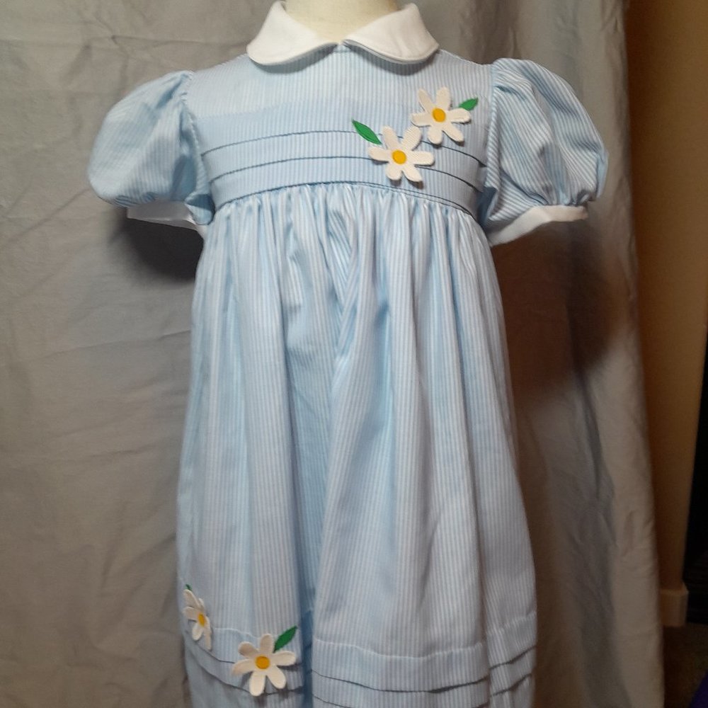 Girl's Blue Daisy Dress Size 6